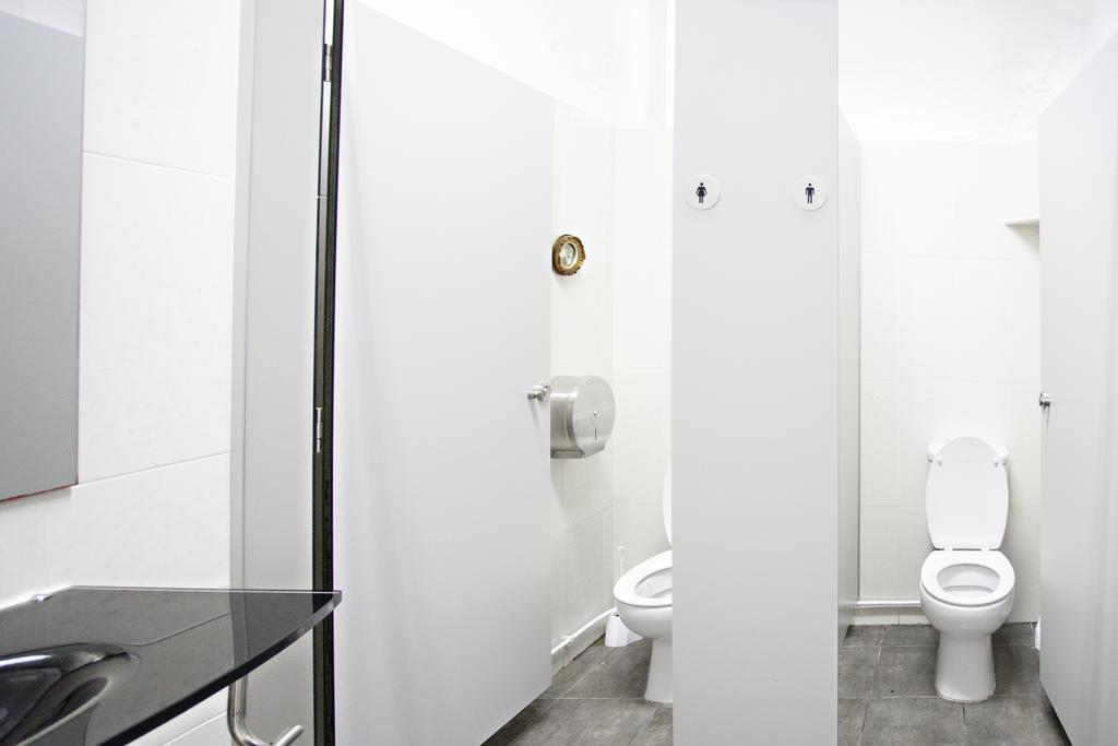 Baixa Terrace Hostel ファロ エクステリア 写真